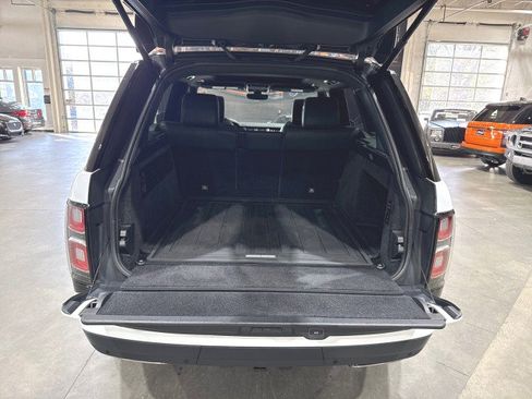 Used 2019 Land Rover Range Rover Supercharged AWD/4WD image 46