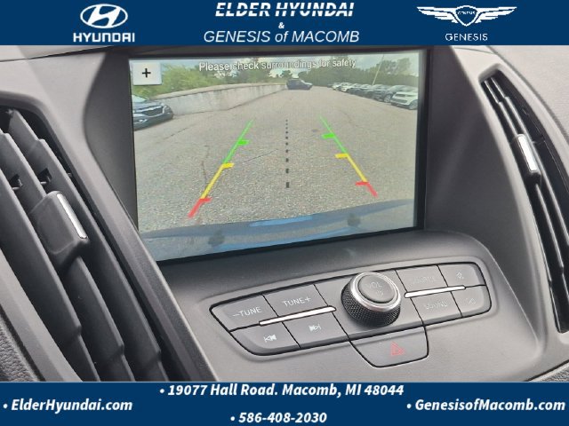 Used 2019 Ford Escape SE FWD image 10