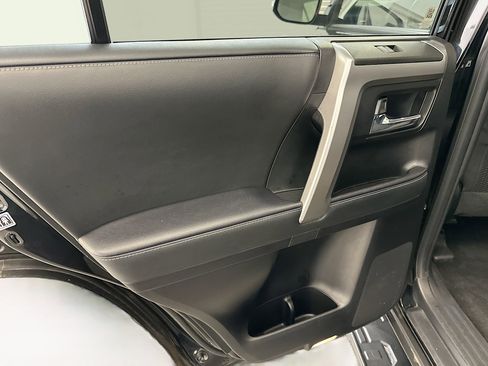 Used 2024 Toyota 4Runner SR5 Premium image 27