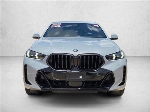Used 2025 BMW X6 xDrive40i AWD/4WD image 2