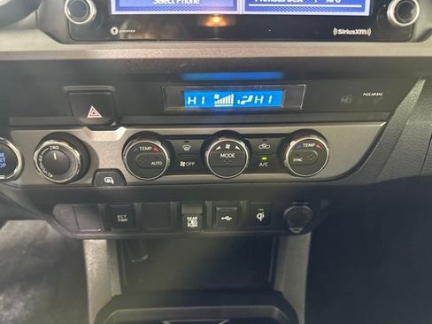 Used 2023 Toyota Tacoma TRD Off-Road image 23