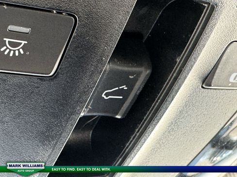 Used 2023 Kia Sorento SX image 20