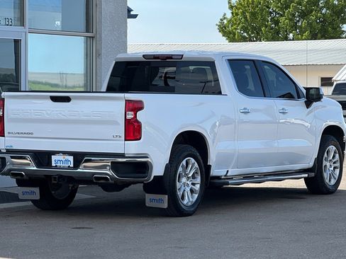 Used 2023 Chevrolet Silverado 1500 LTZ w/ Technology Package AWD/4WD image 4