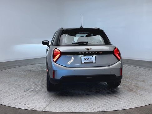 New 2026 MINI Cooper S image 7