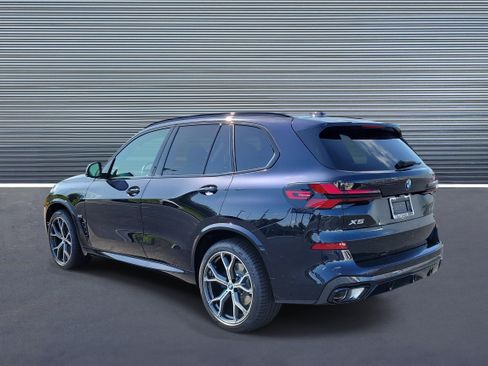 New 2026 BMW X5 xDrive40i w/ M Sport Package AWD/4WD image 4