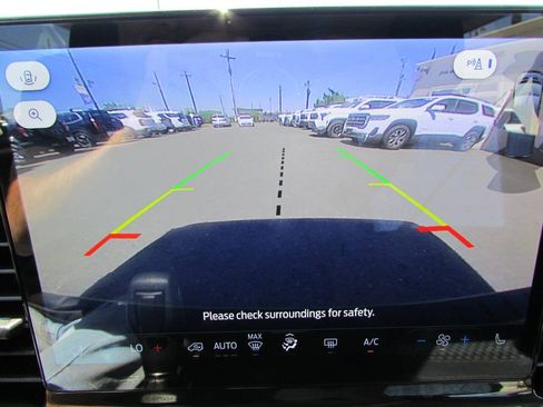 Used 2023 Ford Transit 350 XLT RWD image 25