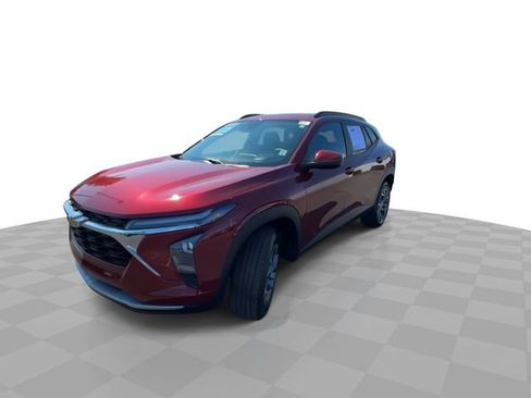 Certified 2024 Chevrolet Trax LT FWD image 4