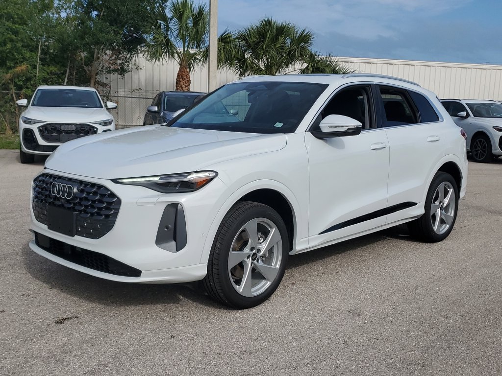 New 2026 Audi Q5 Premium Plus AWD/4WD image 9