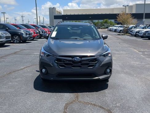Used 2024 Subaru Crosstrek 2.0i Premium AWD/4WD image 3