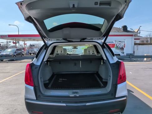 Used 2019 Cadillac XT5 Luxury image 18