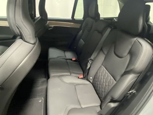 Certified 2025 Volvo XC90 B6 Plus image 14