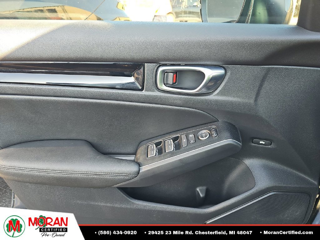 Used 2022 Honda Civic Touring image 11