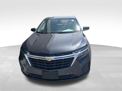 Used 2022 Chevrolet Equinox LS image 10