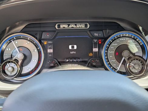 Used 2019 RAM 2500 Limited AWD/4WD image 27