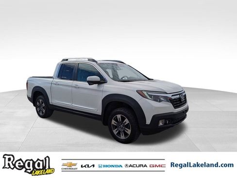 Used 2019 Honda Ridgeline RTL-T image 2