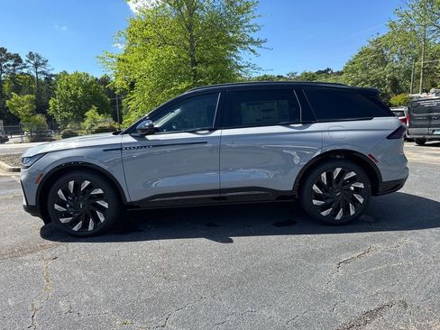 New 2026 Lincoln Nautilus Reserve image 23