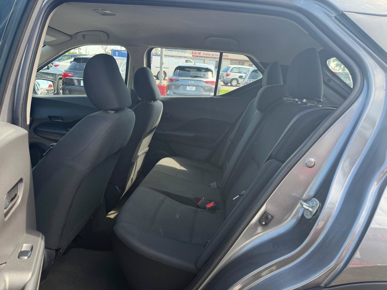 Used 2023 Nissan Kicks S FWD image 11