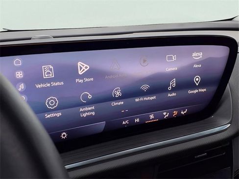 Used 2025 Buick Envision Preferred image 11