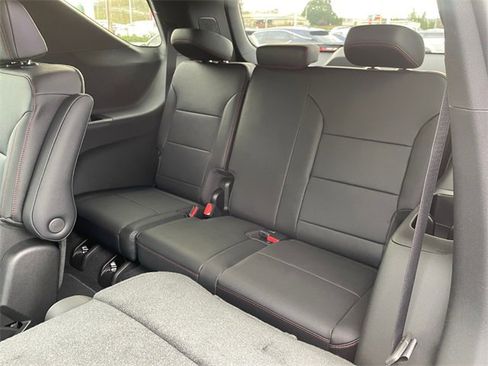 New 2026 Chevrolet Traverse Z71 w/ Driver Confidence Package image 26