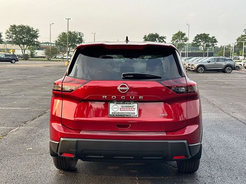 New 2026 Nissan Rogue SV AWD/4WD image 5