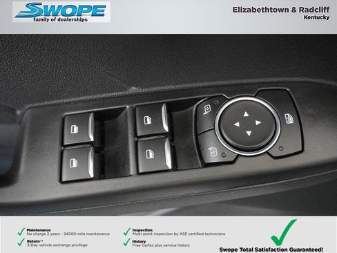 Used 2025 Ford Escape SE w/ PHEV Premium Package image 18