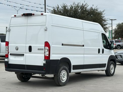 New 2025 RAM ProMaster 2500 w/ Storage Group image 5