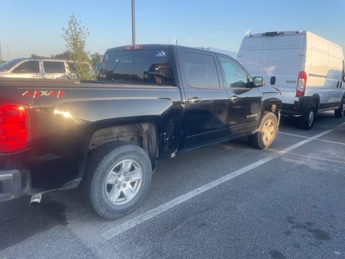 Used 2018 Chevrolet Silverado 1500 LT AWD/4WD image 3