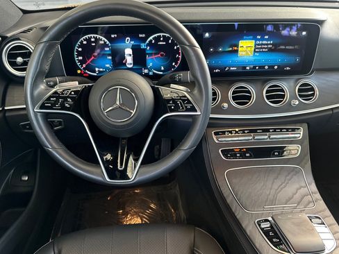 Used 2022 Mercedes-Benz E 350 Sedan image 18