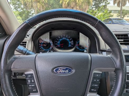 Used 2012 Ford Fusion SEL FWD image 27