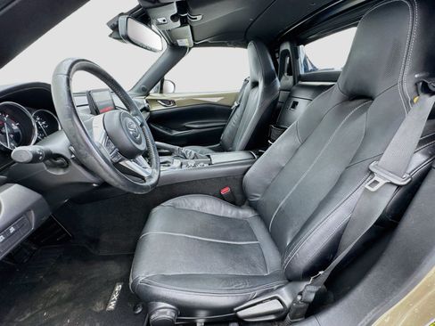 Used 2023 MAZDA MX-5 Miata Grand Touring RWD image 13