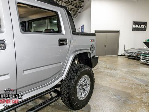Used 2009 HUMMER H2 Luxury AWD/4WD image 36