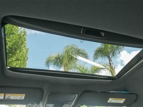 Used 2024 Honda Passport EX-L image 13