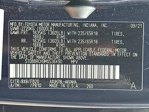 Used 2021 Toyota Highlander LE image 35