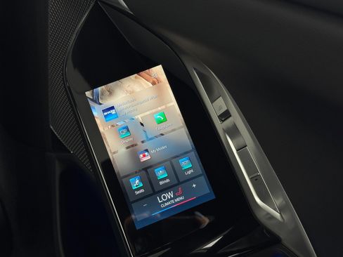 Used 2024 BMW i7 eDrive50 w/ Premium Package image 42