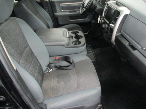 Used 2016 RAM 1500 Big Horn AWD/4WD image 12