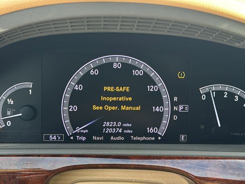 Used 2013 Mercedes-Benz S 550 image 22