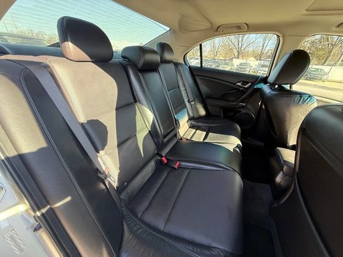 Used 2010 Acura TSX Sedan image 18
