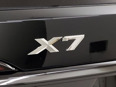 New 2026 BMW X7 xDrive40i w/ M Sport Package image 18