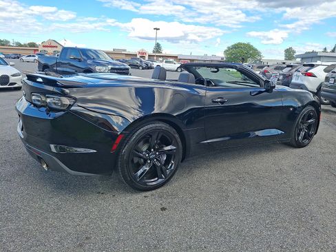 Used 2020 Chevrolet Camaro SS RWD image 6