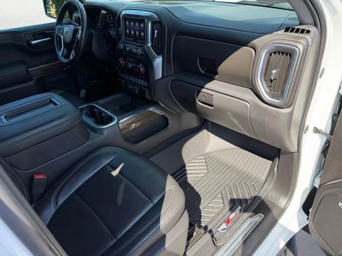 Used 2020 Chevrolet Silverado 1500 LT Trail Boss image 30