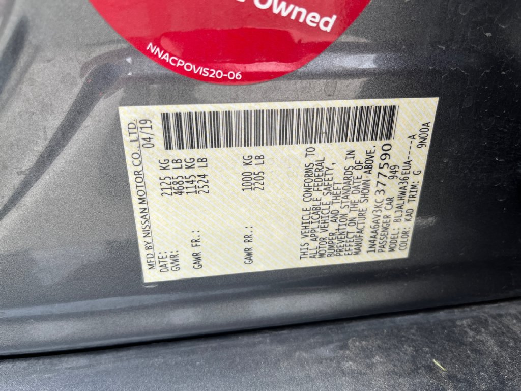 Used 2019 Nissan Maxima Platinum w/ Sport Mat Group FWD image 35