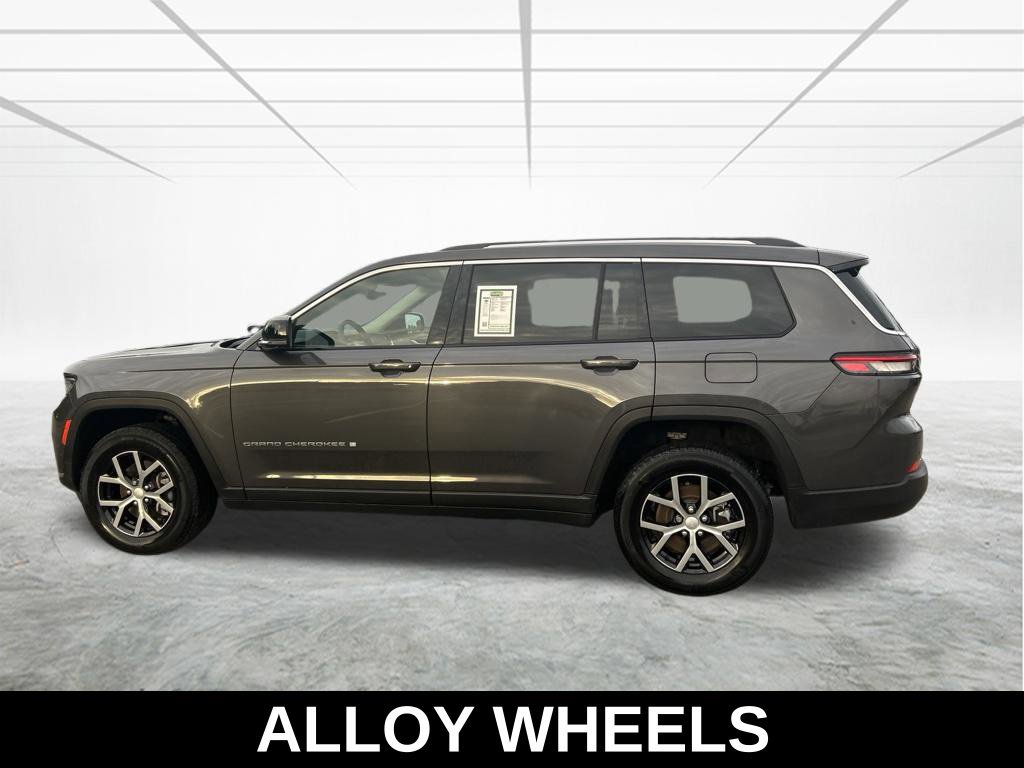 Certified 2023 Jeep Grand Cherokee L Limited w/ Luxury Tech Group II AWD/4WD image 8