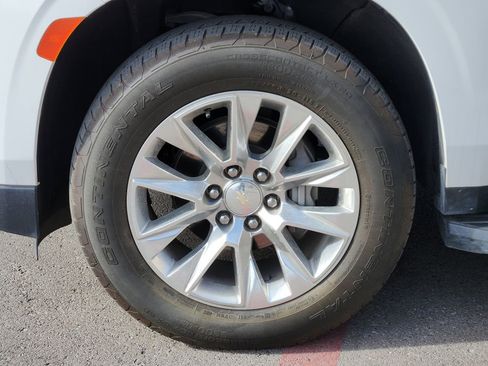 Used 2024 Chevrolet Tahoe Premier image 9