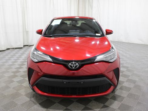 Used 2021 Toyota C-HR XLE image 34