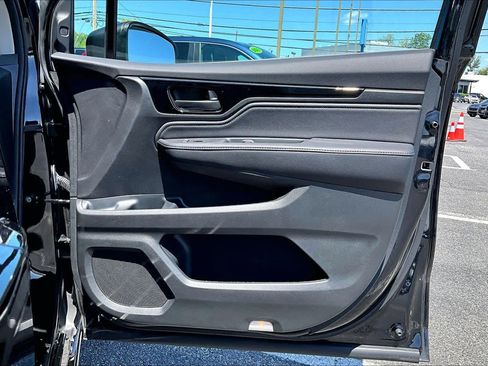 Certified 2025 Honda Odyssey Touring image 23