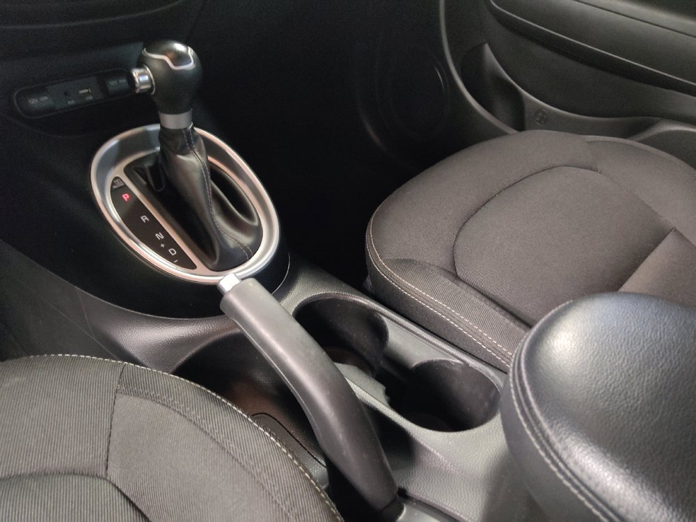 Used 2019 Kia Soul + FWD image 26
