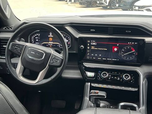 Used 2024 GMC Sierra 1500 Denali w/ Denali Reserve Package AWD/4WD image 19