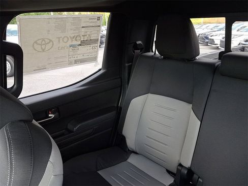 New 2025 Toyota Tacoma TRD Off-Road image 12