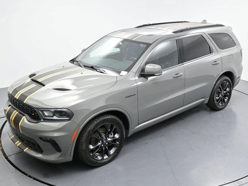 Used 2022 Dodge Durango R/T w/ Hemi Orange Plus Package AWD/4WD image 38