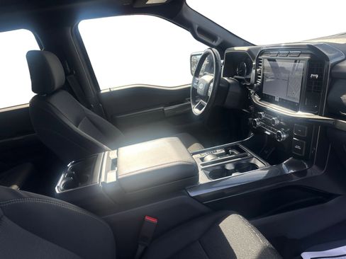 Used 2023 Ford F150 XLT w/ Equipment Group 302A High image 17